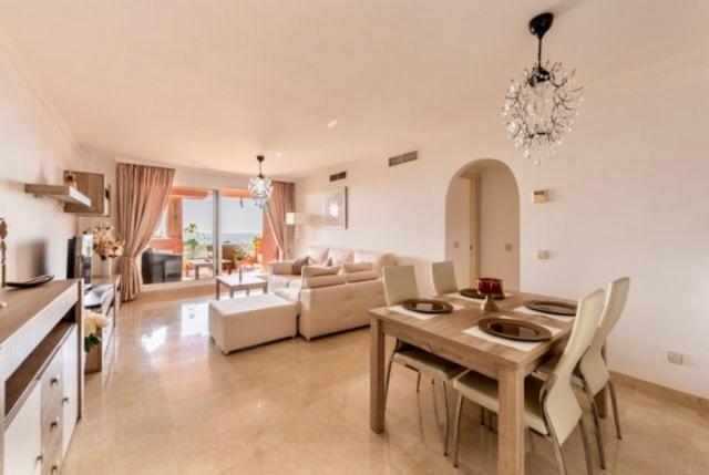 El Patio Dona Julia Apartment Casares Bagian luar foto