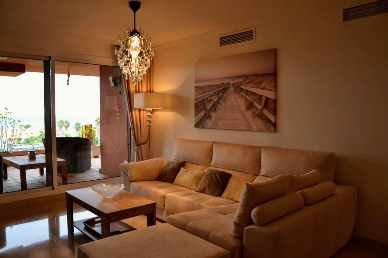 El Patio Dona Julia Apartment Casares Bagian luar foto